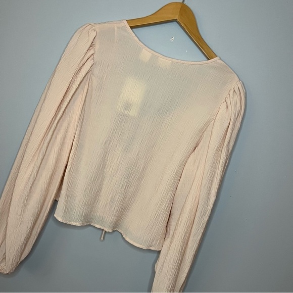 Levi’s Fawn Tie Ruched Stripe Sunny Cream White Blouse Size XLarge NWT - Picture 16 of 16